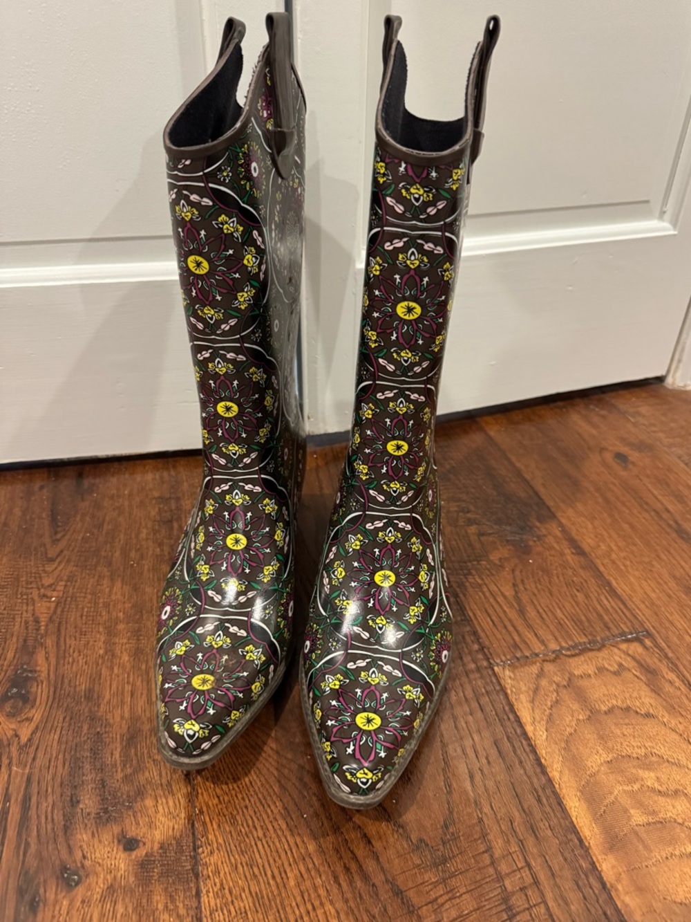 Tall Floral-Print Women’s Rubber Boots - Brown